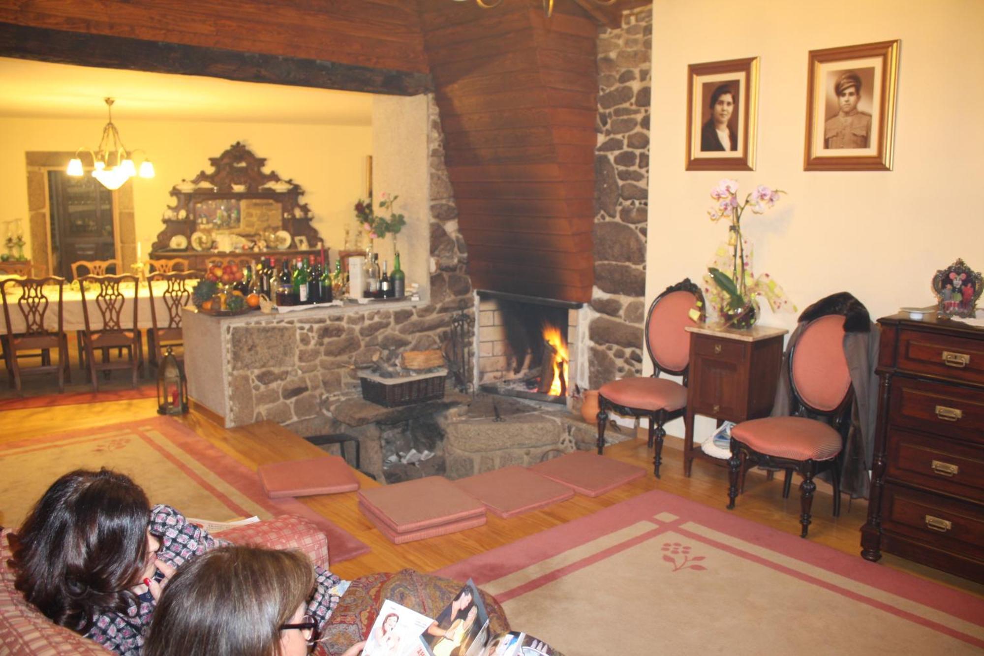 Outros Tempos Turismo De Aldeia Hotel Aricera Kültér fotó