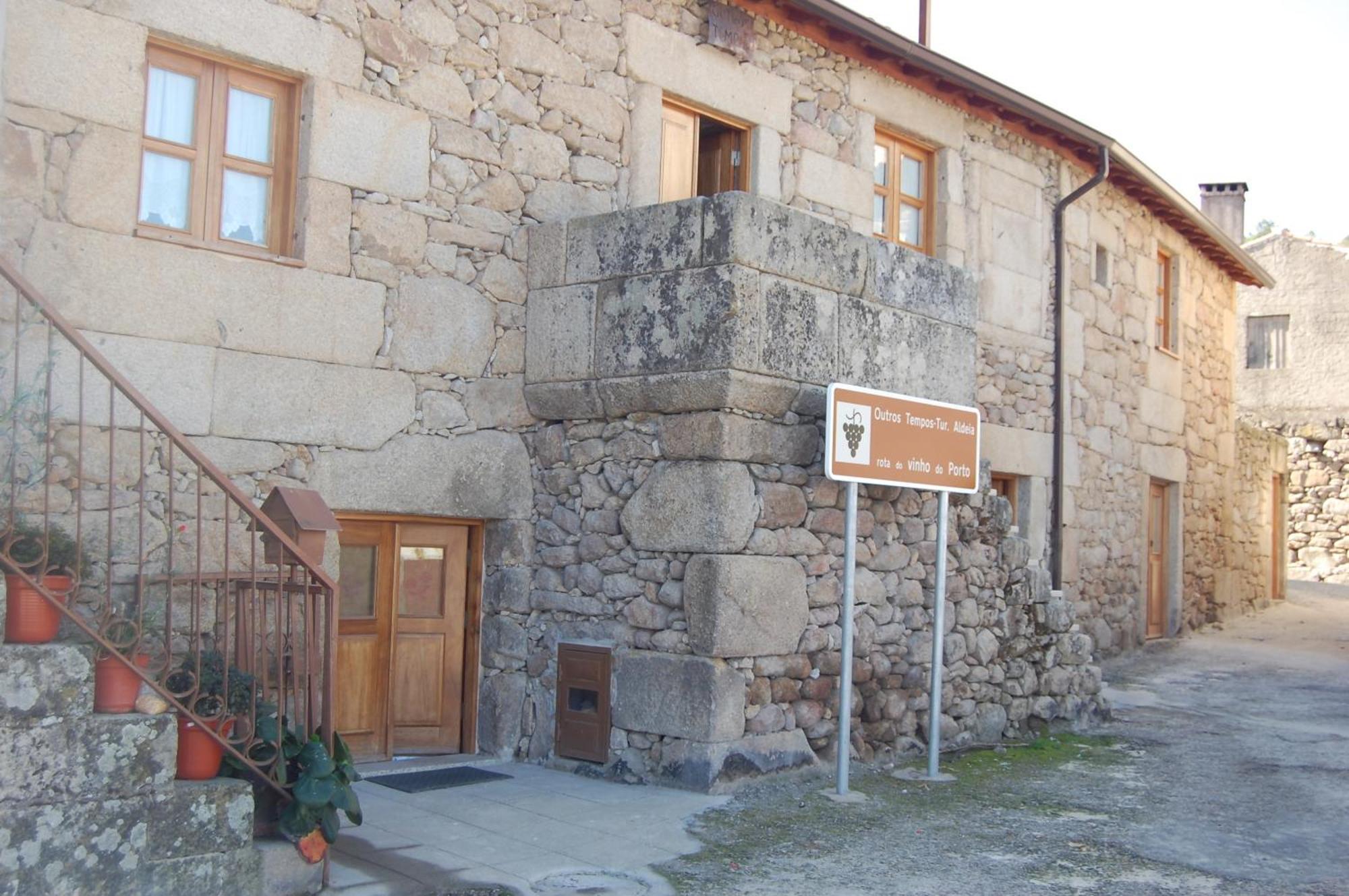 Outros Tempos Turismo De Aldeia Hotel Aricera Kültér fotó